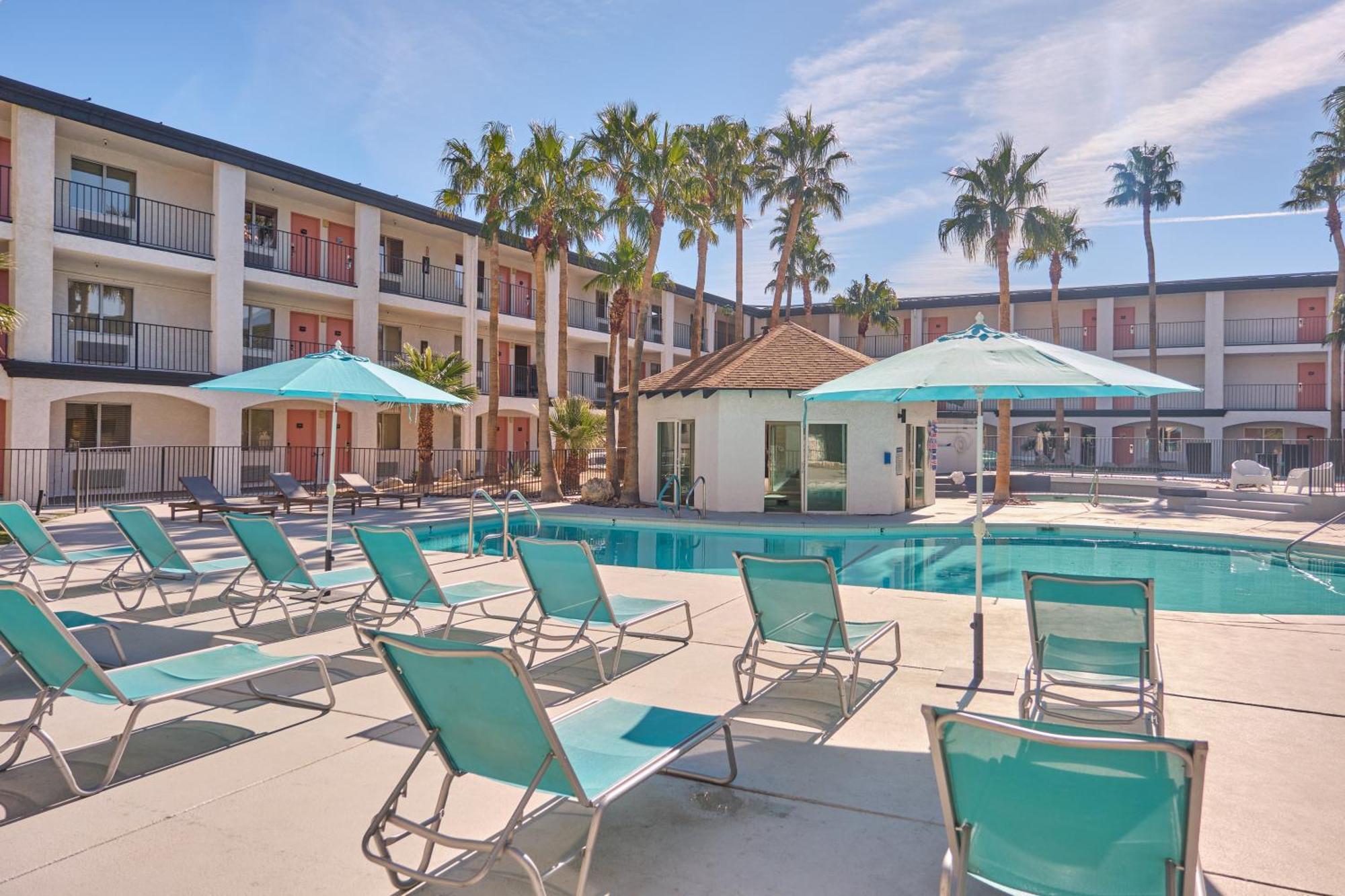 דזרט הוט ספרינגס Aqua Soleil Hotel And Mineral Water Spa מראה חיצוני תמונה